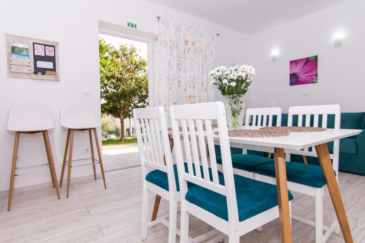 Apartmán Apartman Sun Solin Exteriér fotografie