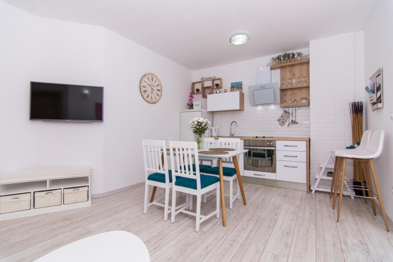 Apartmán Apartman Sun Solin Exteriér fotografie