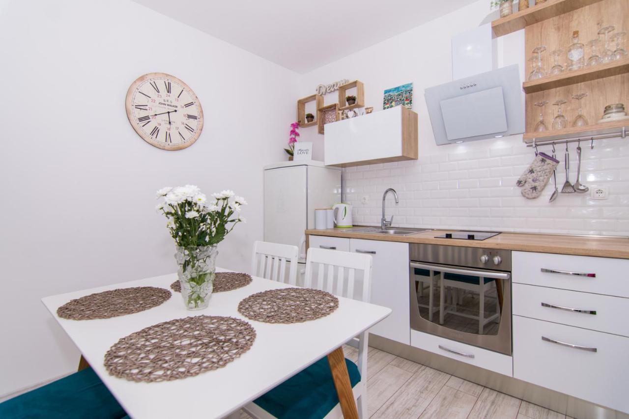 Apartmán Apartman Sun Solin Exteriér fotografie