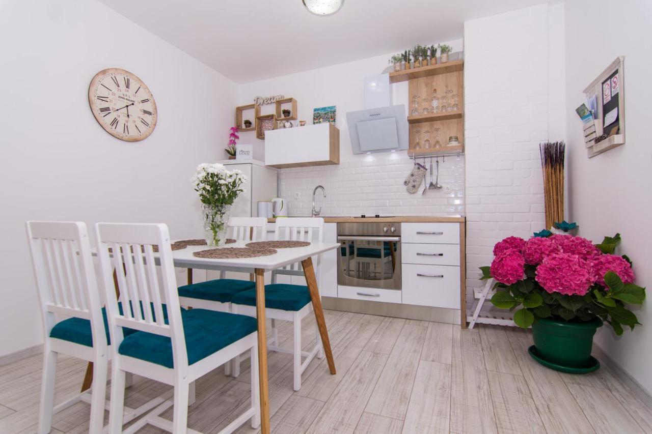 Apartmán Apartman Sun Solin Exteriér fotografie