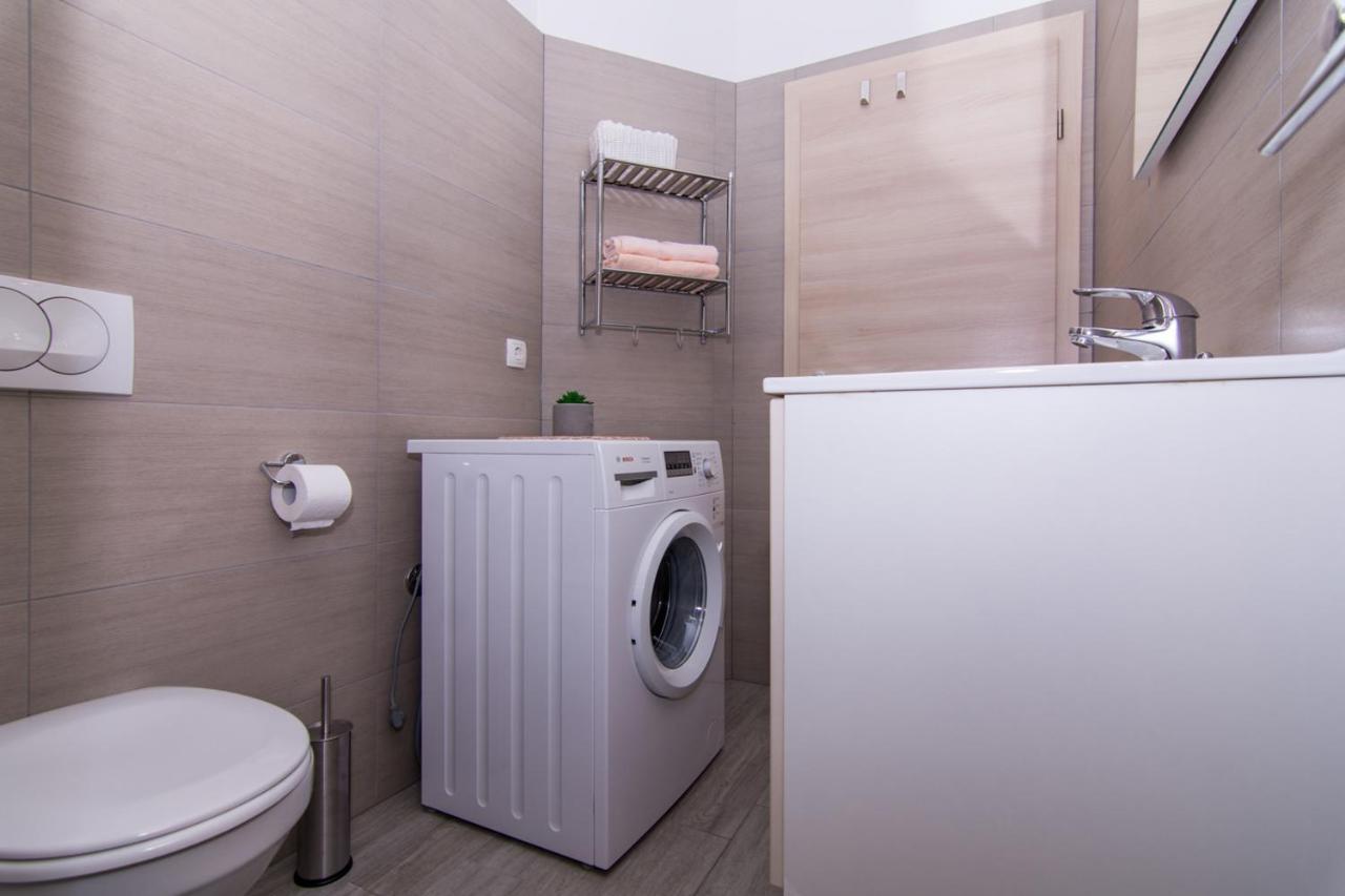 Apartmán Apartman Sun Solin Exteriér fotografie